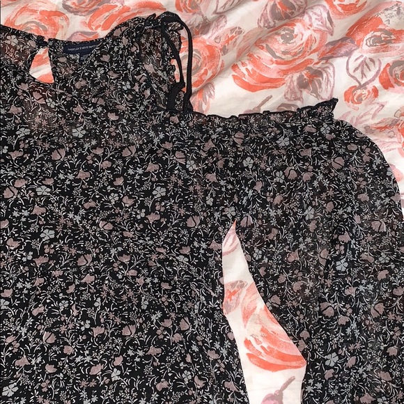 American Eagle long sleeve - Picture 2 of 4